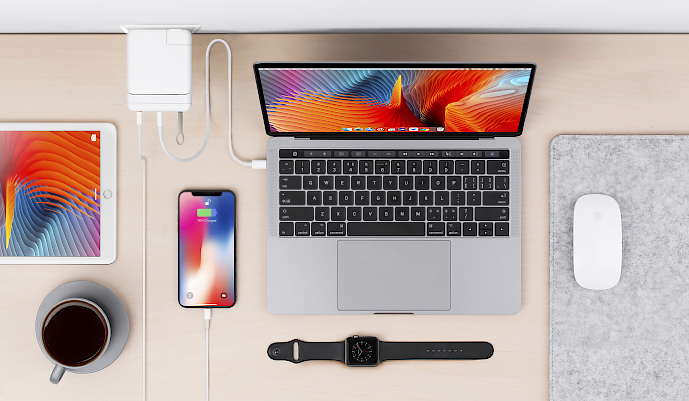 HyperDrive USB-C rozbočovač pro adaptér Apple 87W a MacBook Pro 15 palců